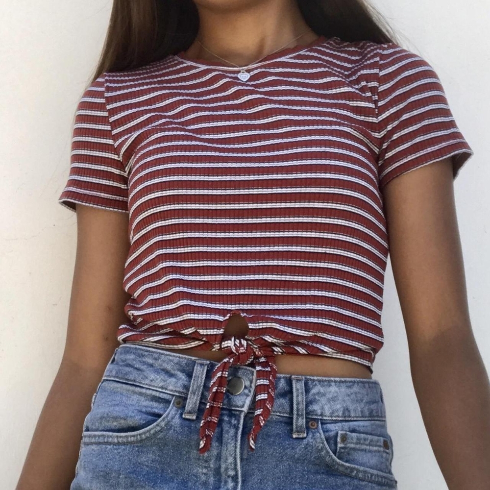 Forever 21 Striped Red & White Front-Tie Crop Top